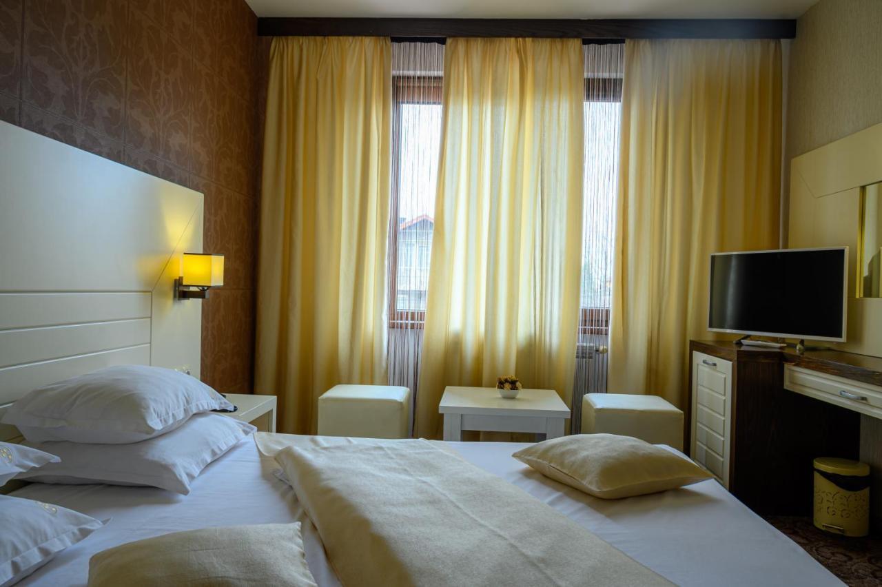 Boutique Hotel L Do Rado Sofia Exteriör bild
