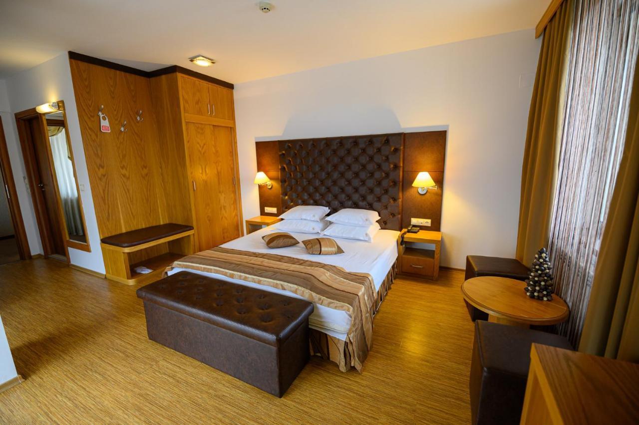 Boutique Hotel L Do Rado Sofia Exteriör bild