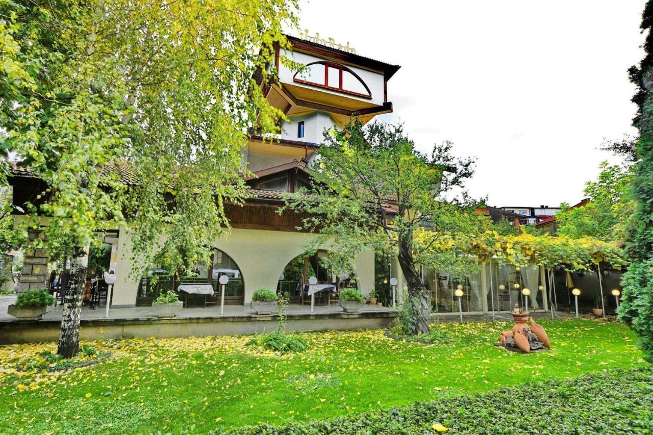 Boutique Hotel L Do Rado Sofia Exteriör bild